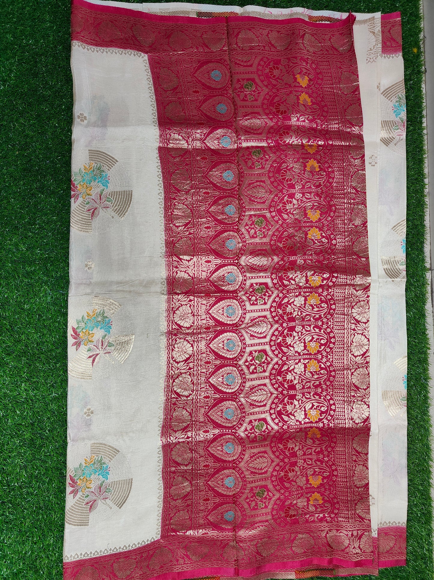 Cream MOONGA SILK SAREE