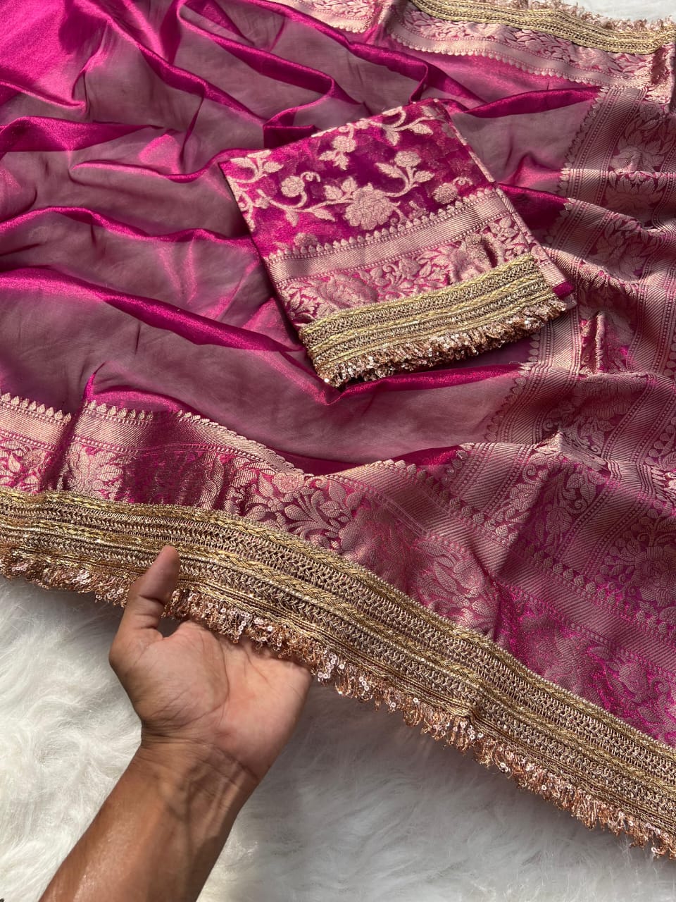RANI PINK TISSUE KATHBAN SAREE WITH LACE BORDER