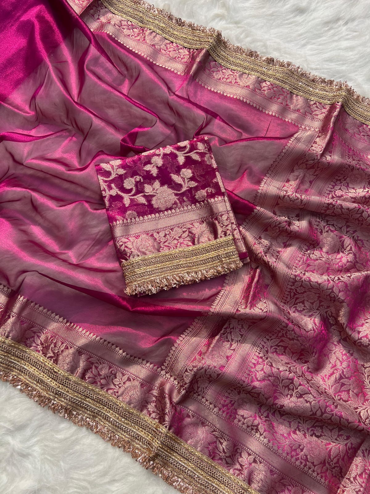 RANI PINK TISSUE KATHBAN SAREE WITH LACE BORDER