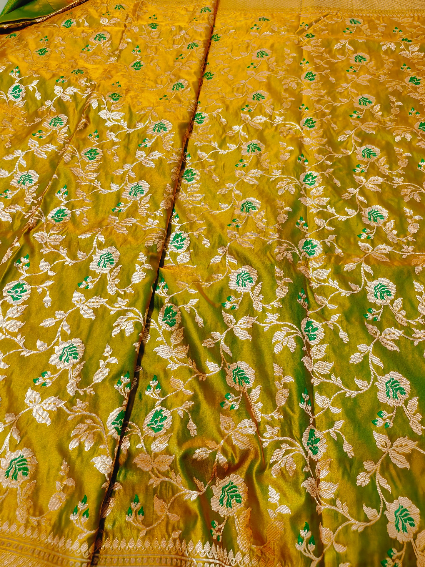 GREEN MASHRU KATAN SILK SAREE