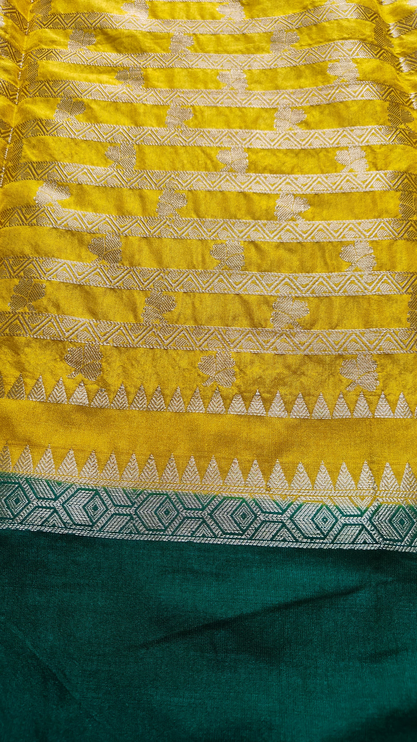 YELLOW GADHWAL BORDER GAJI SILK SAREE