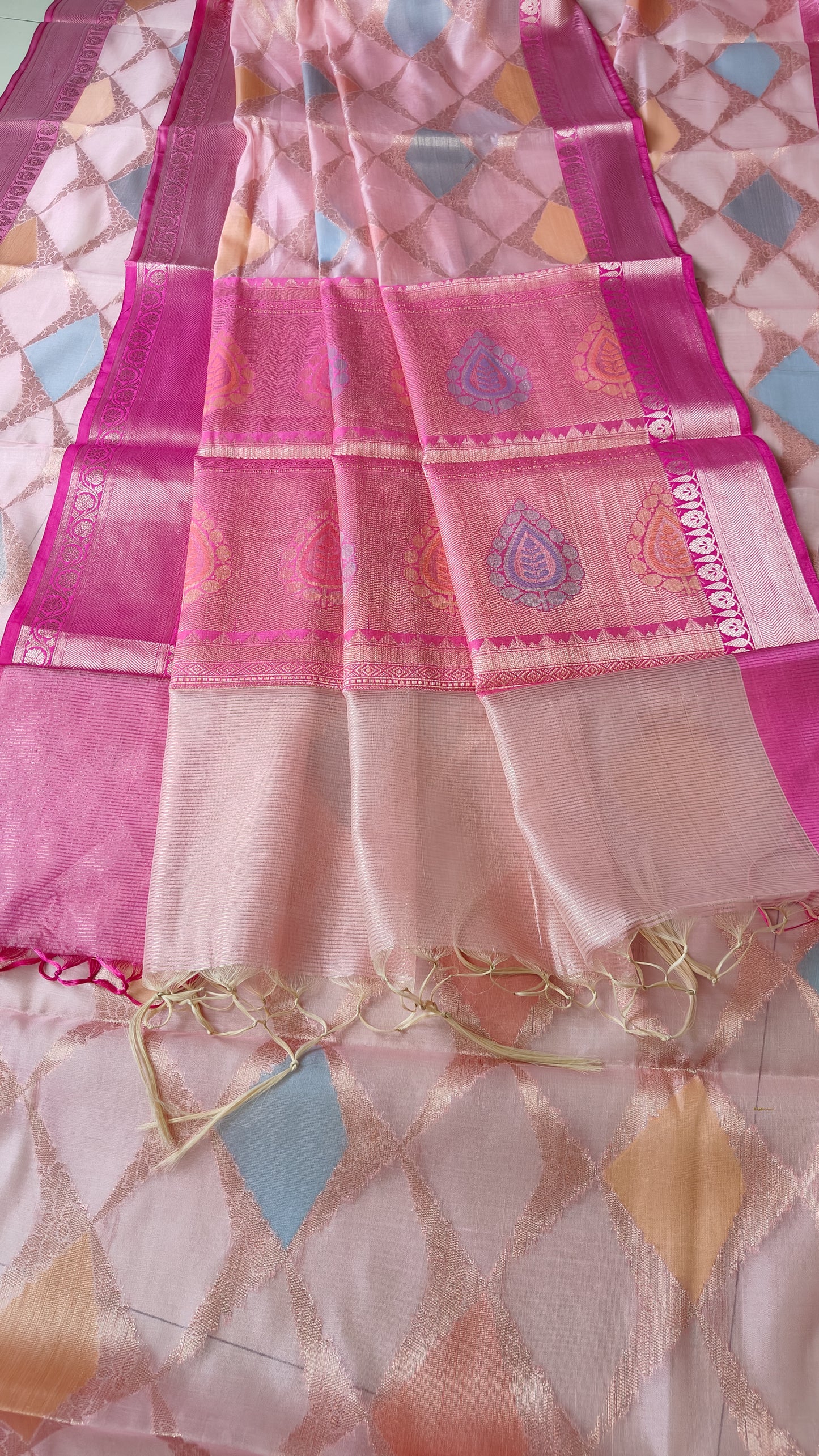 PINK RANGKAT KORA ORGANZA SILK SAREE