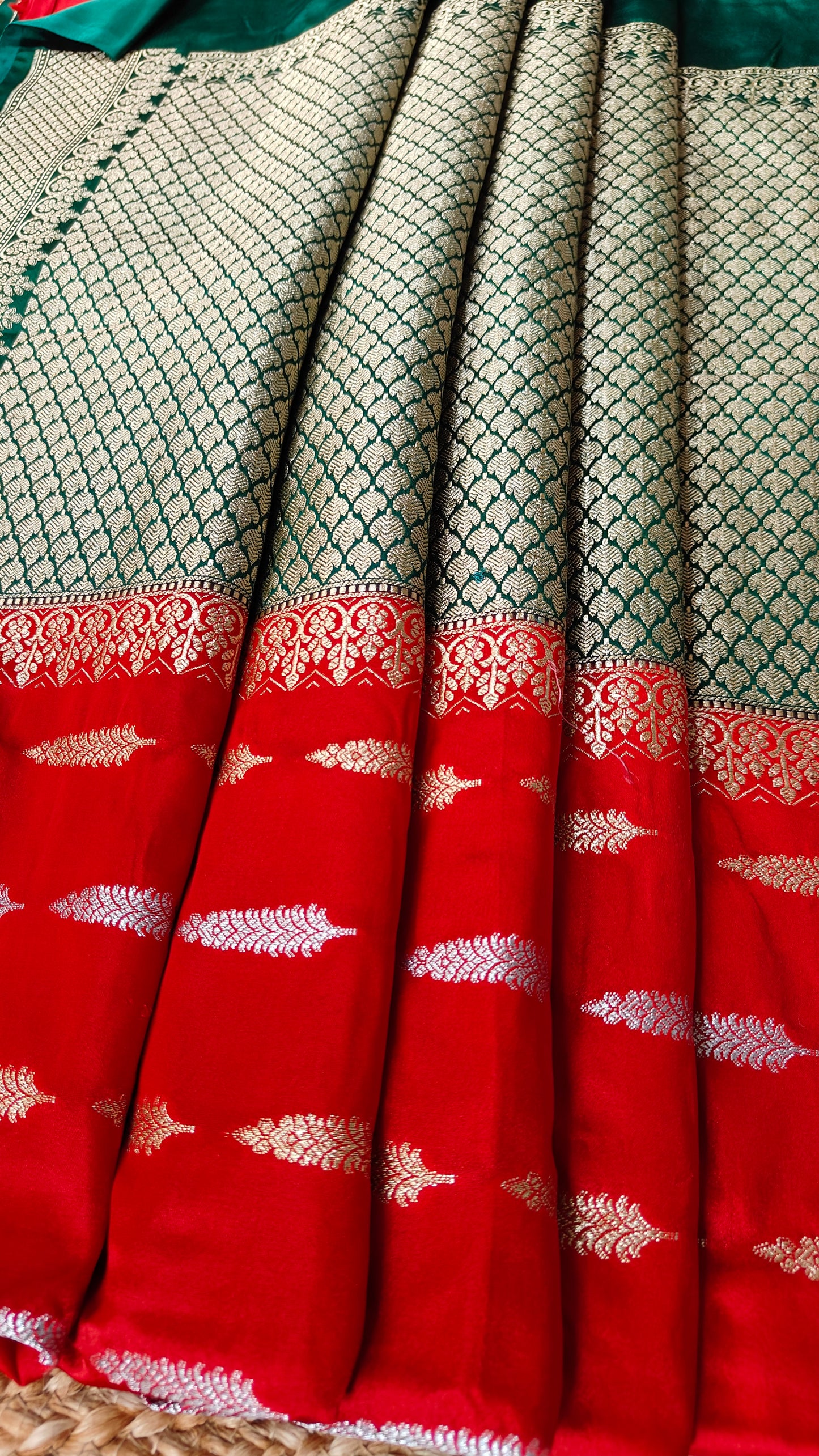 RED GAJJI SILK SAREE WITH SONA RUPA ZARI