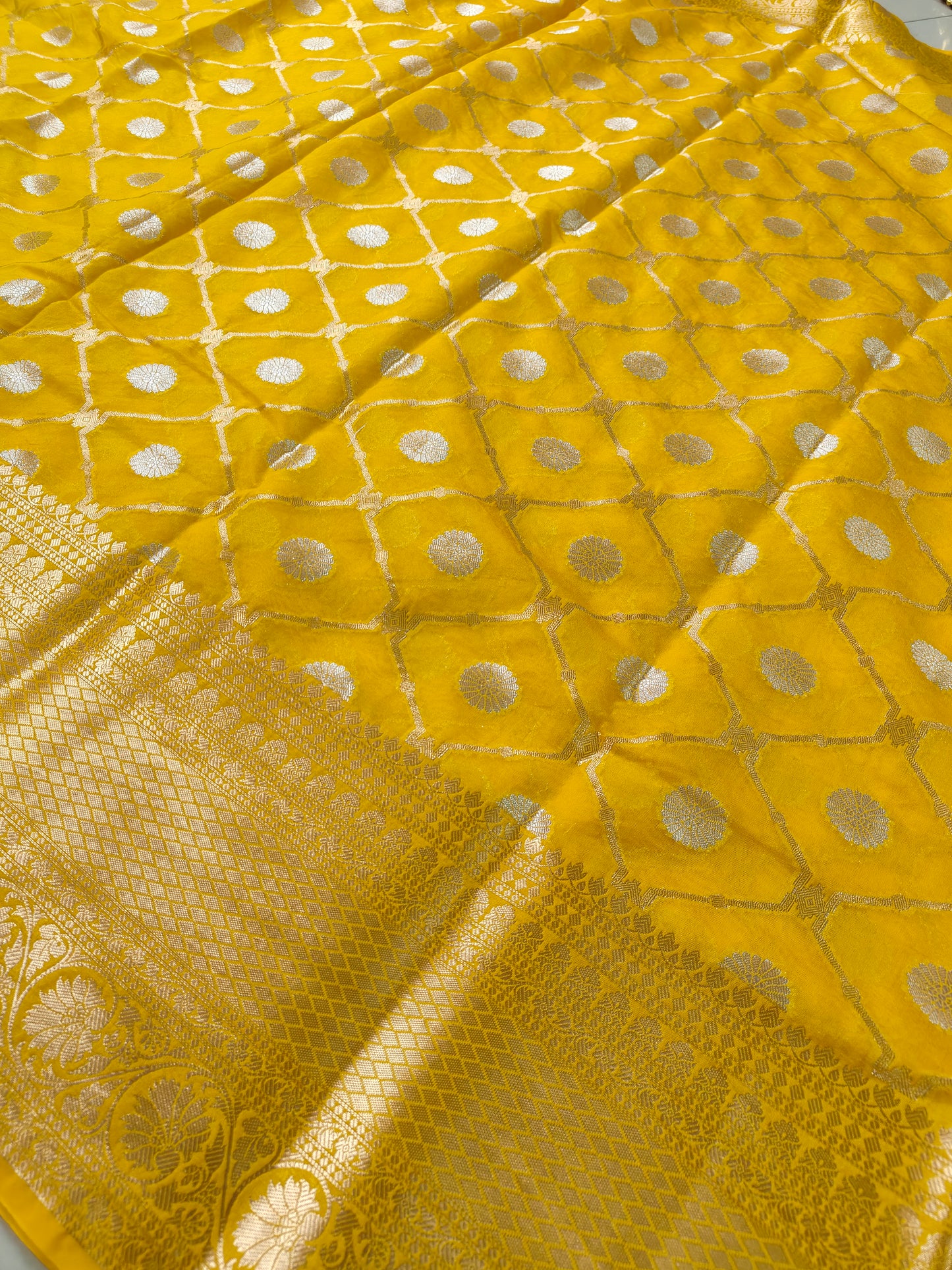 YELLOW SOFT SILK SAREE WITH ZARI WEAVEING