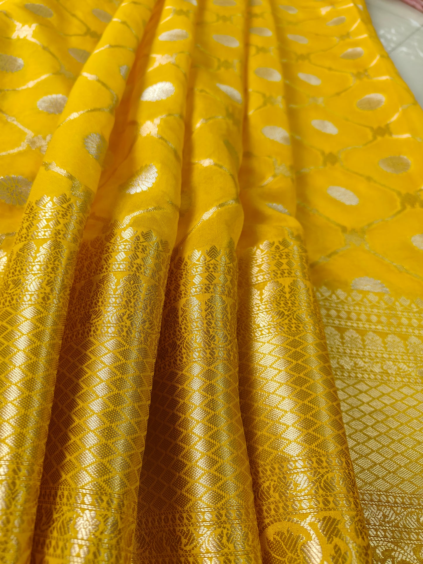 YELLOW SOFT SILK SAREE WITH ZARI WEAVEING