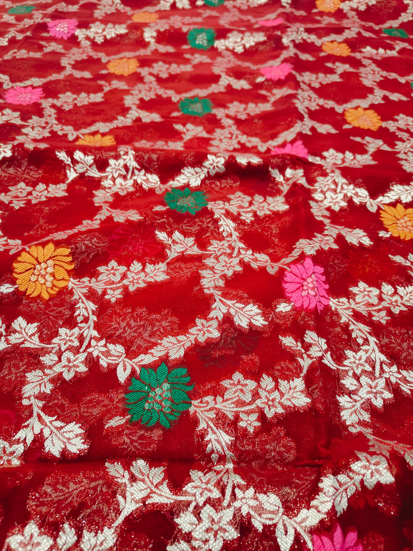 RED KHADDI GEORGETTE WITH MEENA ZARI JAAL