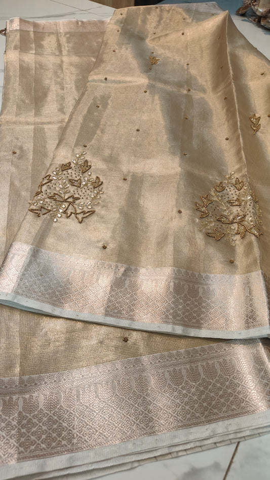 SUNEHRI CHEQUE KOTA TISSUE SAREES