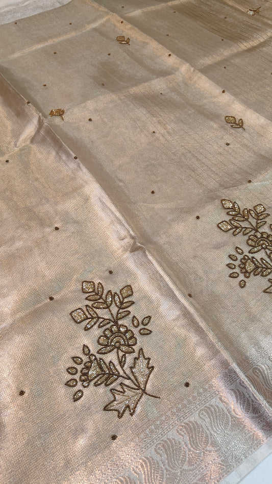 SUNEHRI CHEQUE KOTA TISSUE SAREES