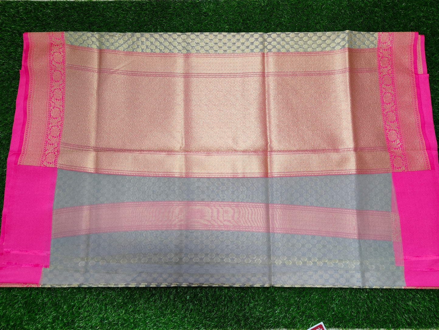 GREY ORGANZA SILK PINK BORDER