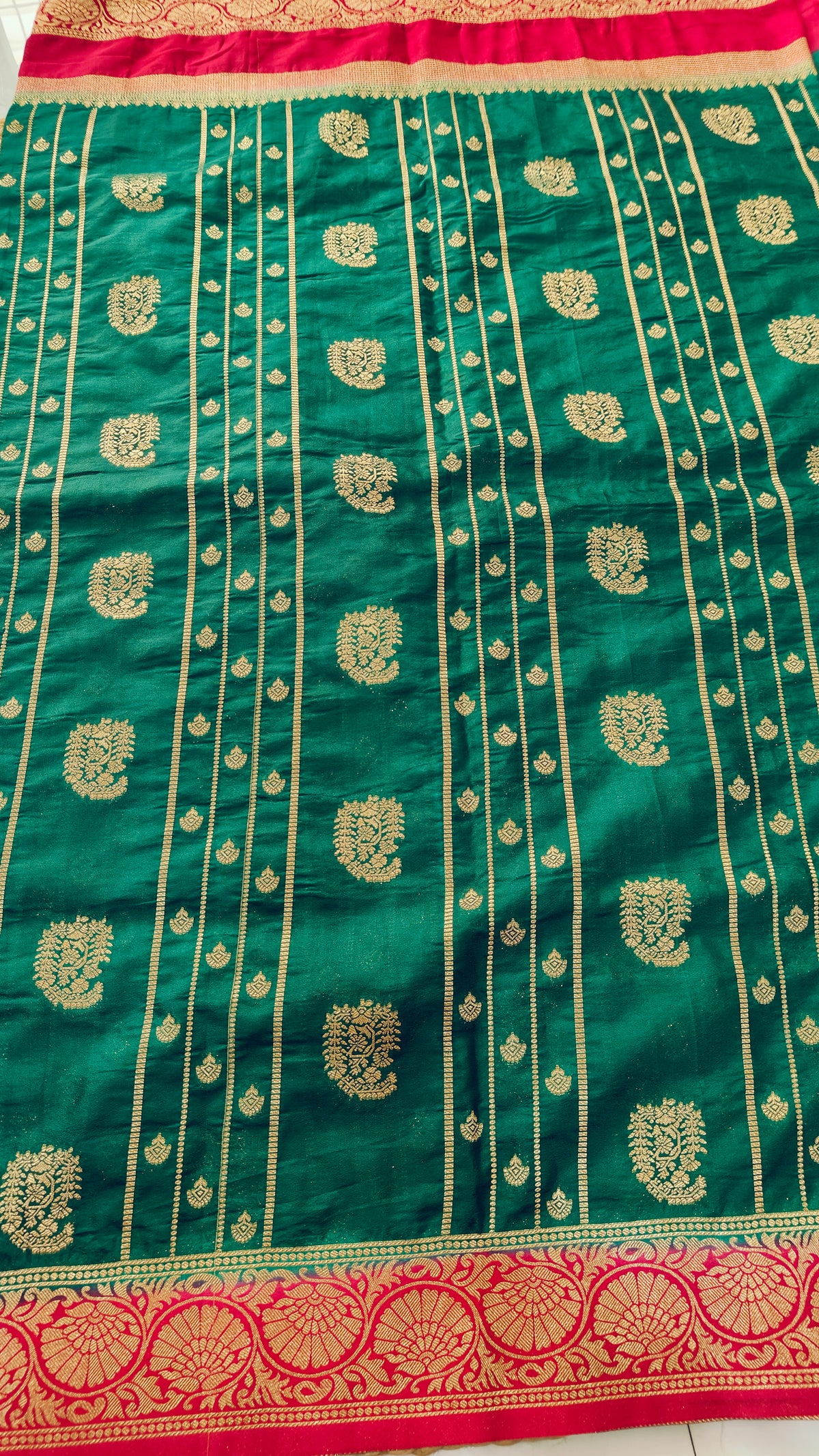 GREEN CREPE SILK SAREE WITH ZARI STRIPS