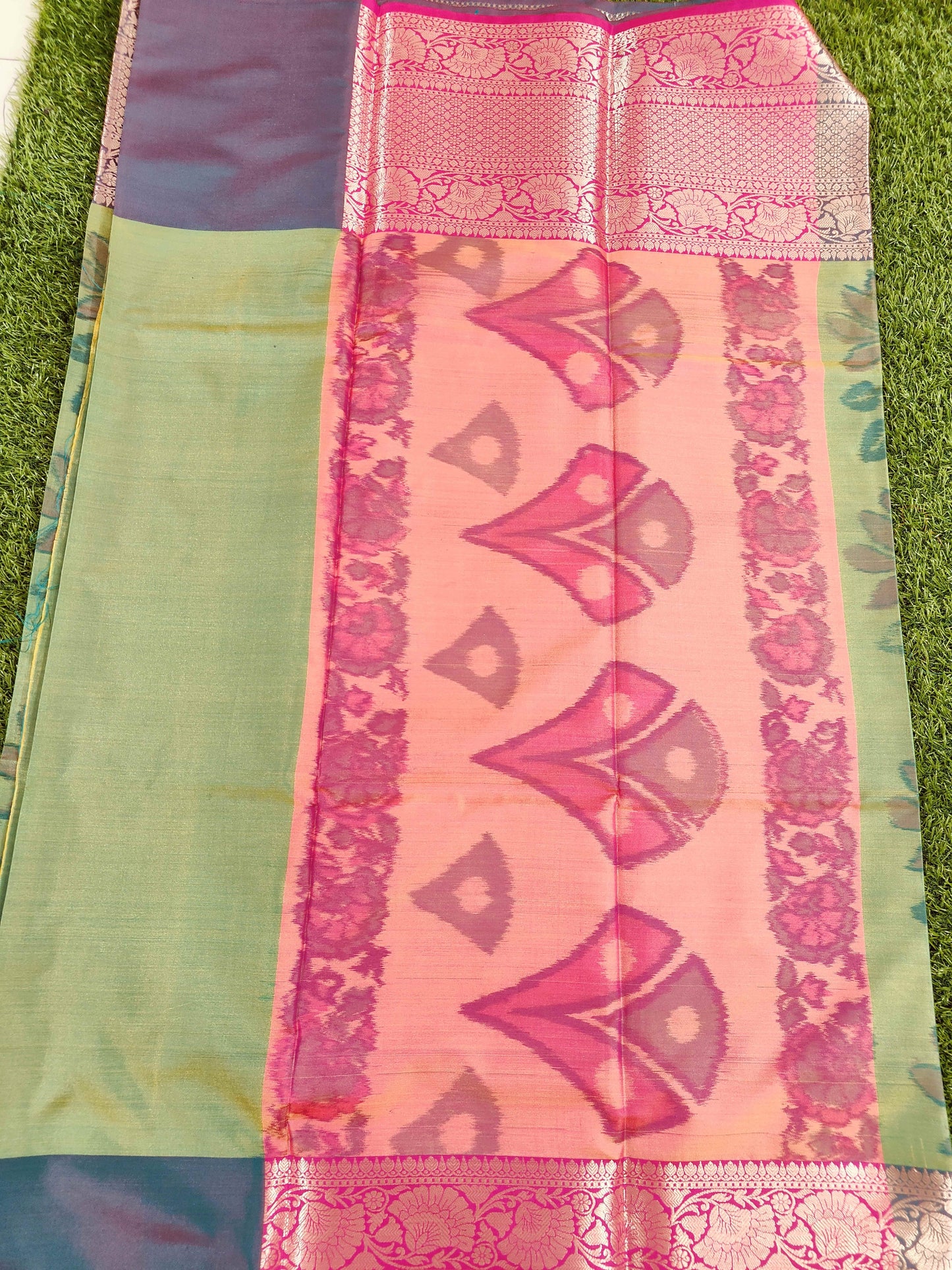 LIGHT GREEN SOFT SILK DIGITAL WEAVING PRINTED SAREE