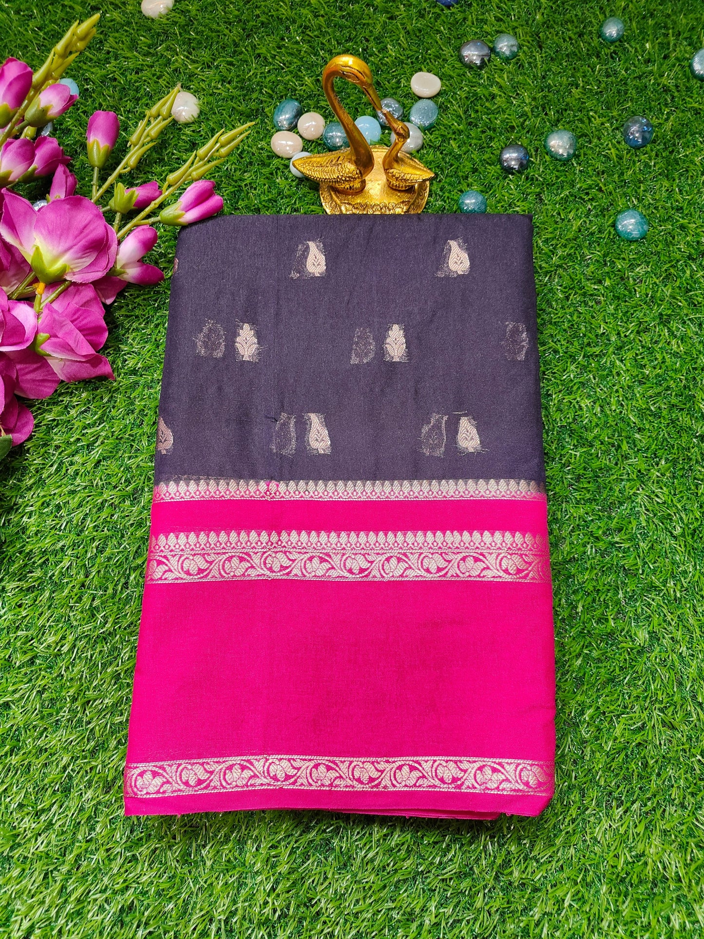 BLACK GADHWAL BORDER GAJI SILK SAREE