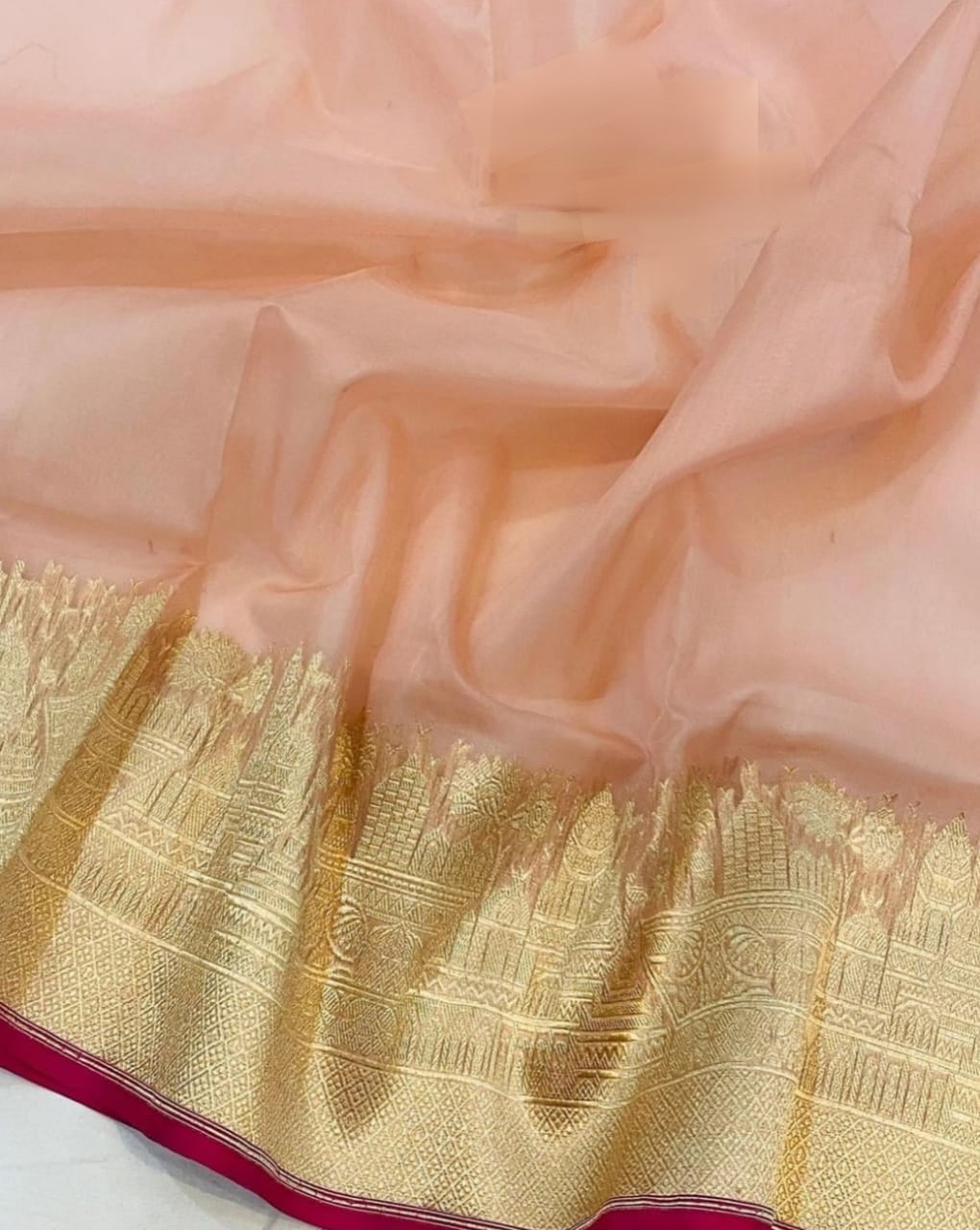 PEACH ORGANZA SILK SAREE WITH ZARI WEAVED TEMPLE BORDER