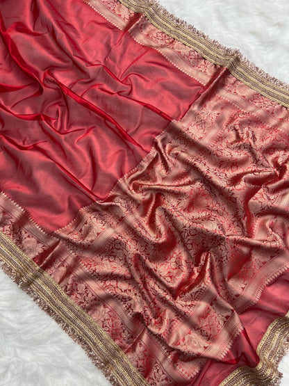 RED TISSUE SAREE WITH LACE BORDER