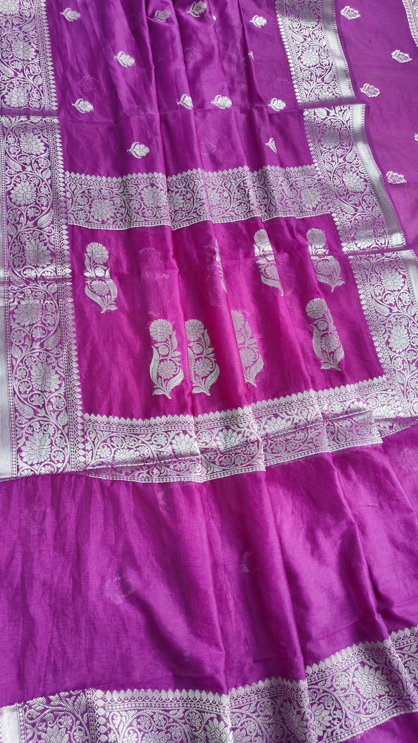 PURPLE SEMI GEORGEETE  SHIFFON SAREE WITH WATER ZARI