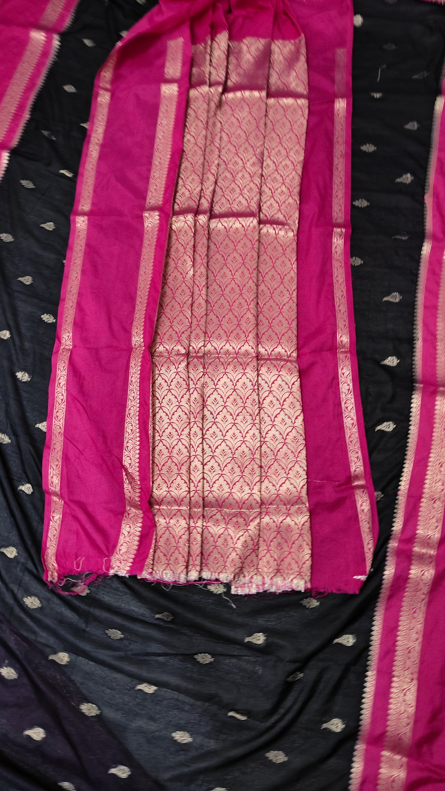 BLACK GADHWAL BORDER GAJI SILK SAREE