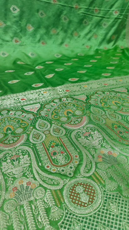 GREEN GAJJI KATAN SILK SAREE WITH PAAN BUTTA