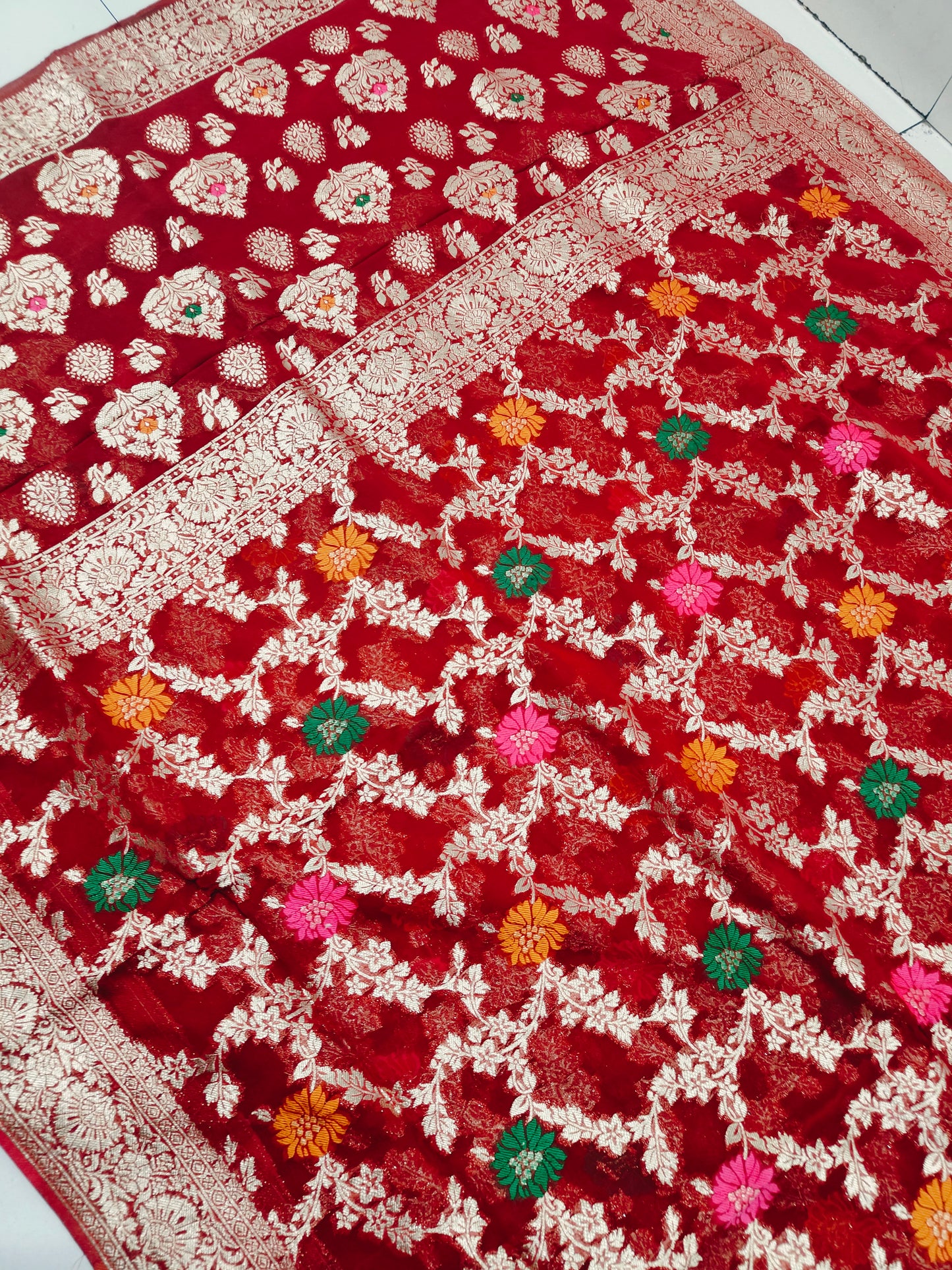 RED KHADDI GEORGETTE WITH MEENA ZARI JAAL