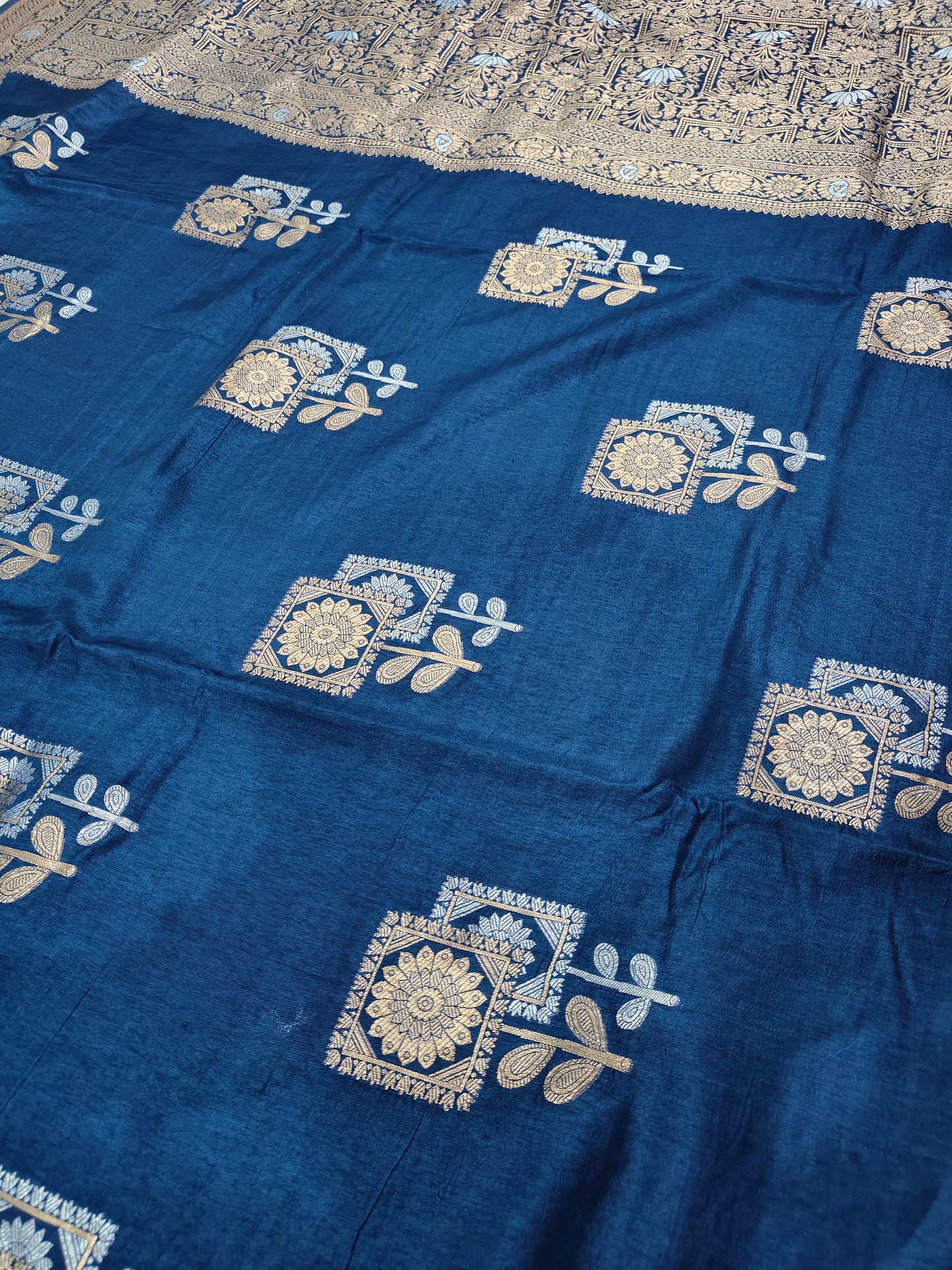 NAVY BLUE MOONGA SILK SAREE