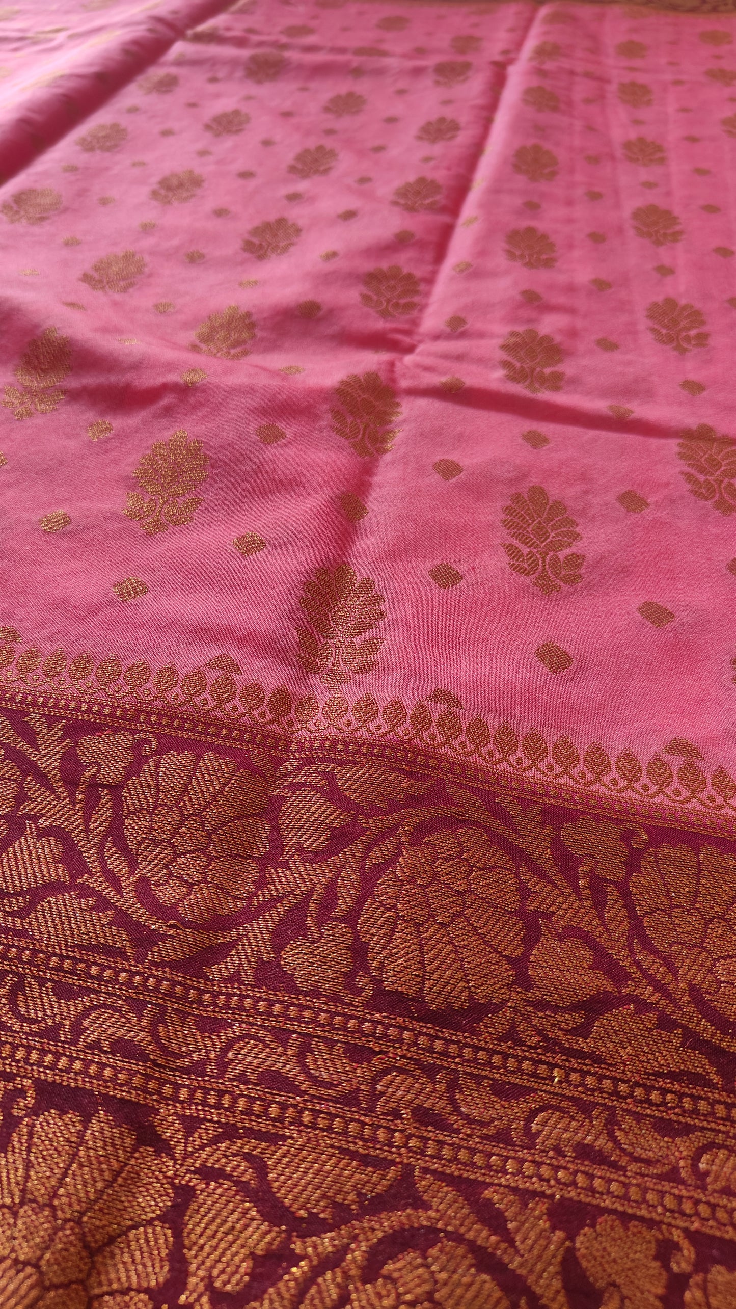 PEACH PINK SEMI GEORGEETE COPPER ZARI SAREE