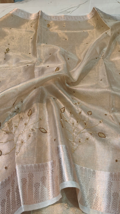 SUNEHRI CHEQUE KOTA TISSUE SAREES