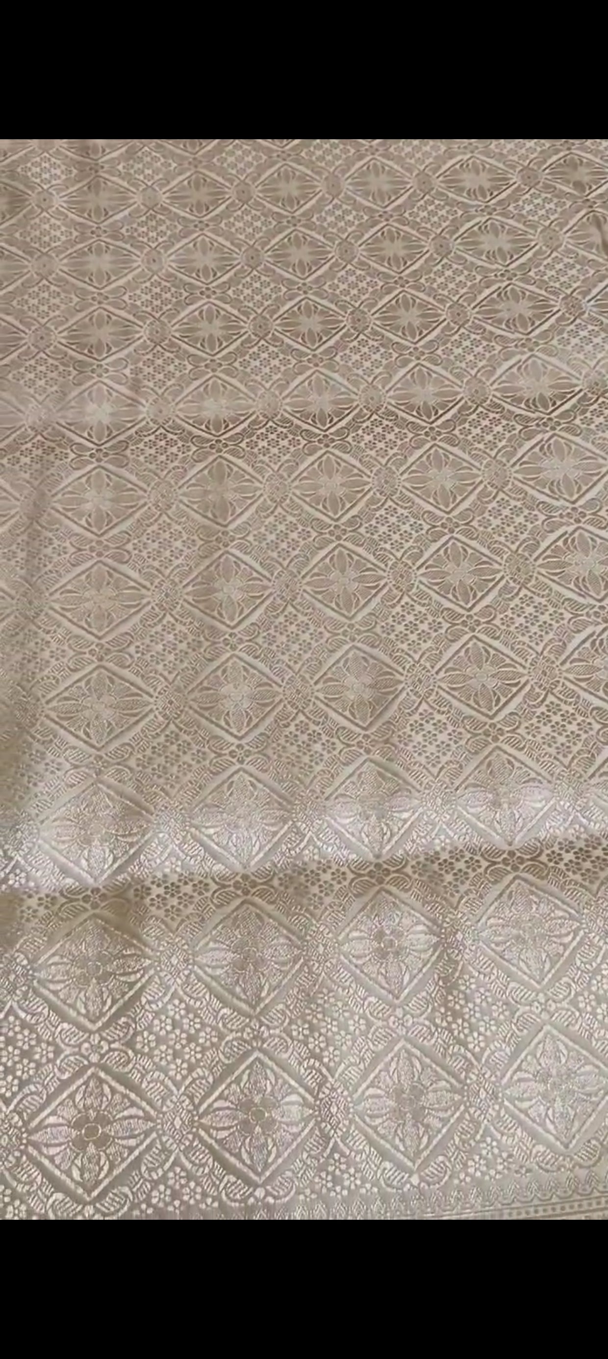 CREAM MASHRU KATAN SILK SAREE