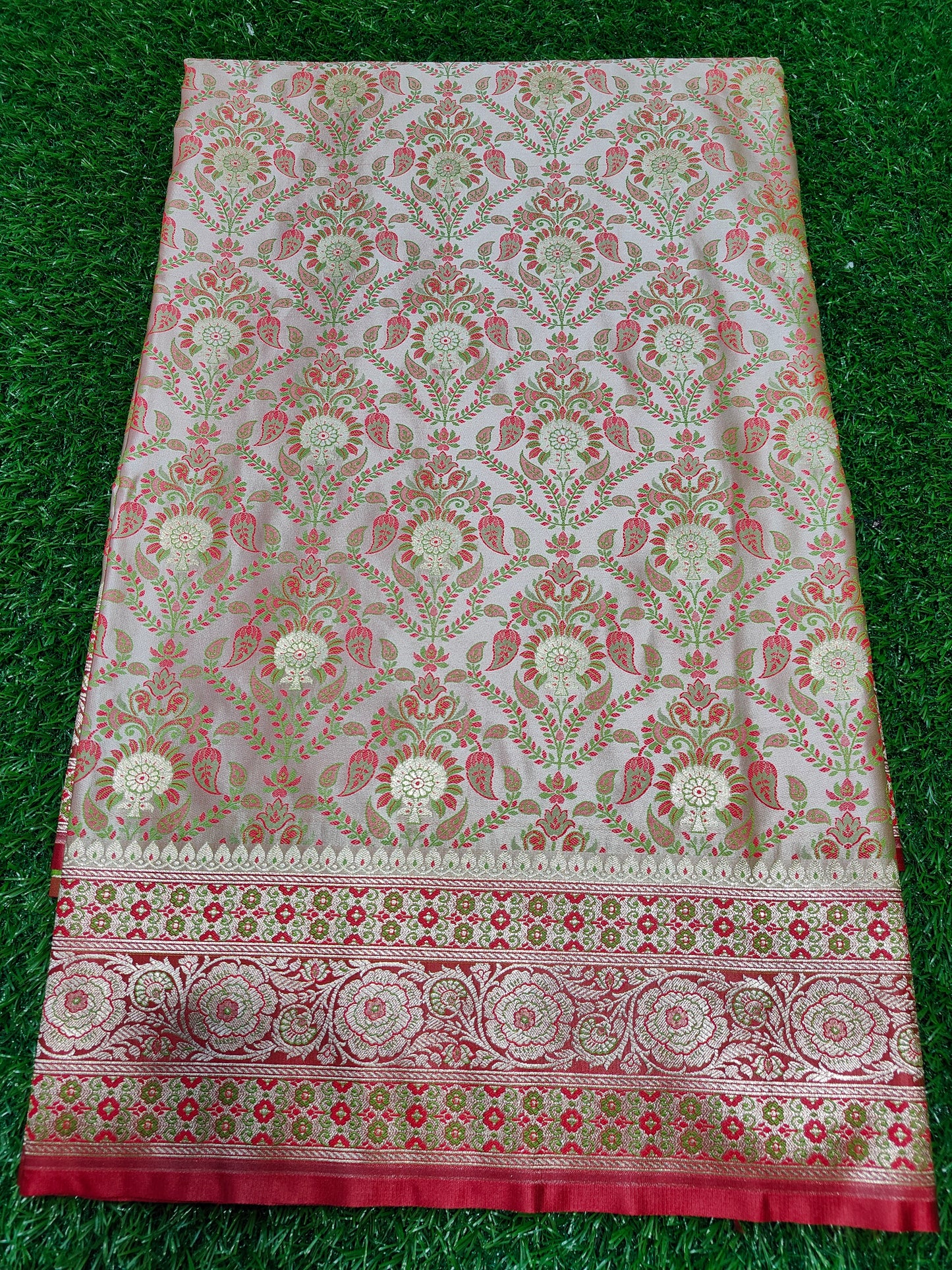 CREAM JAMAWAR KATAN SILK SAREE